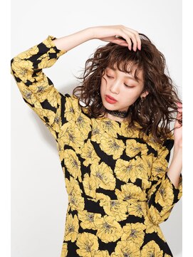 ムーア(MUA) ウェーブ×デジタルパーマ 20代30代40代