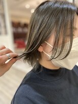 アリイ(ali'i)&nbsp;フェザーバング/グレージュカラー/インナーカラー