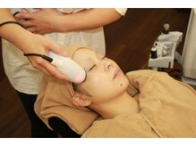 デフィ(Defi)の雰囲気（産毛を綺麗に.！気持ちいい！を提案できる【理容室】）