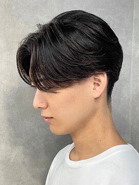 エルマーク 心斎橋(L-MARK) センターパートニュアンスパーマ韓国カルマパーマコンマヘア