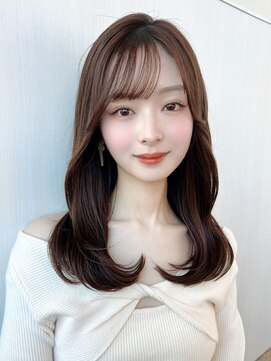 アフロート ディル(AFLOAT D'L) 2wayバングでイメチェン！顔まわりレイヤーくびれヘアが人気◎