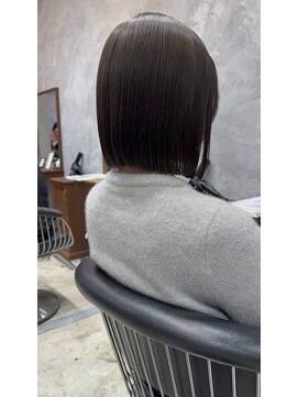 ロンドカスティーヨ 四日市(Lond castillo) 【futaba】切りっぱなしボブ/タッセルボブ