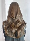 ロングくびれヘア顔周りレイヤーオリーブベージュ_ba506532