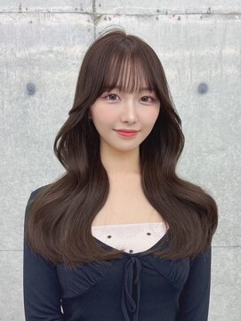 フォンズ(FONS) 透明感ショコラグレージュ/韓国くびれヘア/顔周りカット/表参道