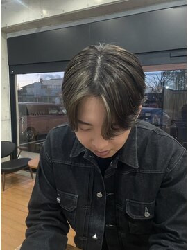 ココロヘアーリリク(Cocolo hair LILIC) メンズハイライト/センターパート