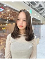 ザ シェノン ウメダ(THE CHAINON UMEDA) ワンホンレイヤー/ミルクティーブロンド/ダークブルー/心斎橋