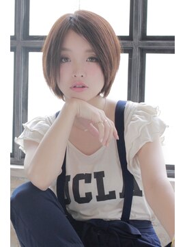 ハグ 横浜(HUG) OCEANSコレクション/山崎 朋代