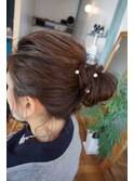 お団子ヘアー