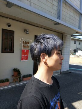 リーフ ヘア 上田美容研究所(Lief hair) コバルトブルーアッシュ