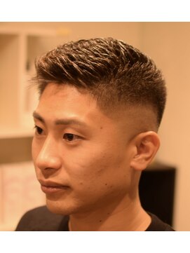 イッツブランニューバーバーショップ(IT's BRAND NEW BARBER SHOP) スキンフェード