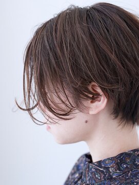 フィオ(fio) 【fioフィオ】ハイライトショート