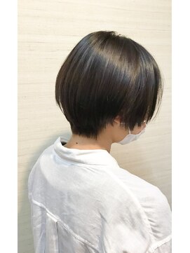 アクセル エルヴェ 城東店(AXCEL E'LEVER) natural short