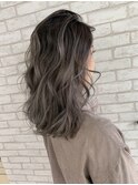 ブリーチでグラデーションカラー☆/艶カラーでうるツヤヘアー
