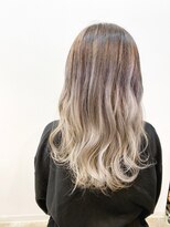 ノチ(Noci)&nbsp;【志治幸佳】バレイヤージュ♪オシャレなデザインカラー