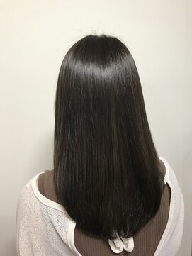 ヘアケアアンドヘアデザイン リベール(L:belle) サクラマチ/宮尾/グレージュ/ミディアム/髪質改善/韓国女優風