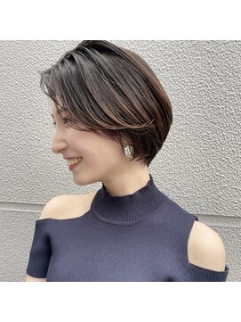 エストアール フクオカ 福岡博多店(est-r. Fukuoka) くびれショート/ショートヘア/透明感カラー