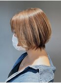 ナチュラルショートボブ