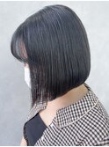 おさまりやすいショートボブ_斜めバング_ba460501