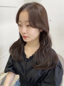 シーン(seen) 【くびれヘア×オリーブグレージュ】前髪