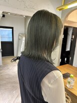 ローレン(LOREN)&nbsp;グレージュカラーミルクティーカラーインナーカラーダブルカラー