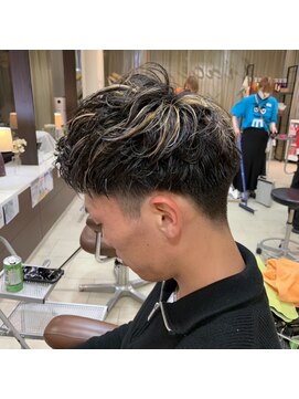 ソワンドゥ ブレス カルム 西中島店(soin de brace calme) スペインカール×ハイライト