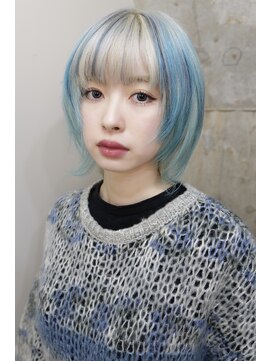 ブレンバイドット 町田(BLEN by dot.) ホワイト×ブルーmixデザインウルフ