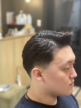 バーバーショップ ノア(BARBERSHOP NOA) テーパーフェード
