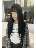 レイヤーカット×黒髪ロング