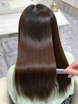 ナビ 金沢駅前店(navi) *うるつやストレート*