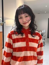 ホミ(FOMI)&nbsp;レイヤーパーマ×ブラウンカラー