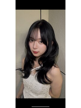 ロンドルピナス 小倉(Lond Lupinus) ミディアムレイヤーカット/似合わせカット/大人ガーリー/20代