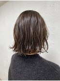 大人ガーリーダークアッシュミディアムレイヤーカットブリーチ