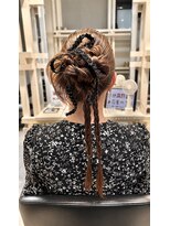 エン(en.)&nbsp;結婚式ヘアセット カチモリヘア 編みおろし