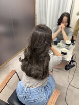 ソルバイシェス(SOL by shes)&nbsp;オリーブグレージュ×レイヤーカット