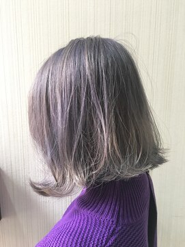 トムキャット(TOM CAT) 外国人風 ダブルカラー ラベンダーグレー ラベンダーアッシュ