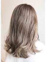 エイト 博多店(EIGHT hakata)&nbsp;【福岡No. 1ハイライト】極細ハイライトミルクティーベージュ