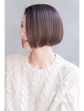 アメリ 新宿(Ameri) Amer 大人フェミニンボブ　イルミナカラー　【新宿】