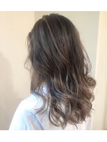 ラべリー 池袋(LOVELEY)&nbsp;アッシュグレー　ヘアカラー　【池袋】