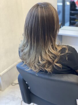 インフィニティ(INFINITY.) バレイヤージュ