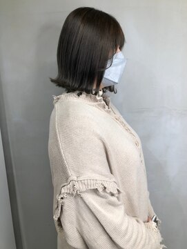 ジーナ 船橋(Zina) オトナ女子ツヤ髪アッシュカラーふんわりミディシースルーバング