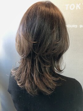 ペネロープ(Penelope) ［新宿］マッシュウルフ/レイヤー/イルミナカラー