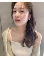 スリーバイキープ 尾山台(THREE by KEEP)&nbsp;【THREEbyKEEP尾山台】シアーベージュ×ロングレイヤースタイル