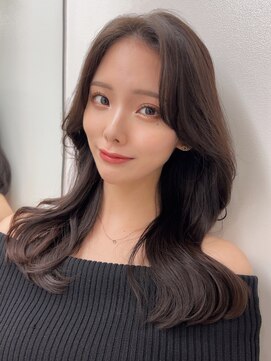 シティーバイローウェ 表参道(City/louwe) くびれヘア/流れる顔まわり/ミディアムレイヤー