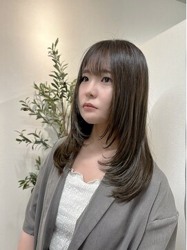 ユニ 江坂(Uni.) レイヤーカット 韓国レイヤー