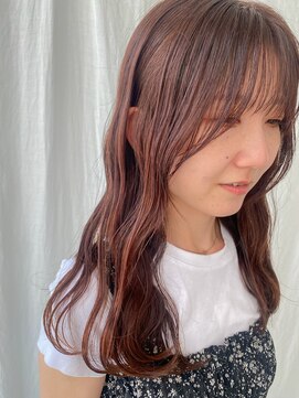 ツイギー 宮西店(TWiGGY) 顔周りレイヤーと波巻き仕上げ