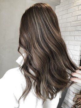 ストロベリーR.の写真/【生涯寄り添う美容室】ずっと美しい髪でいたい女性の悩みを解決＊理想が叶うヘアスタイルへ♪