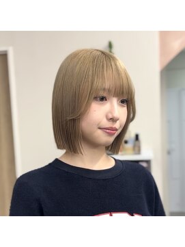 ソルバイシェス(SOL by shes) ハイトーンボブ