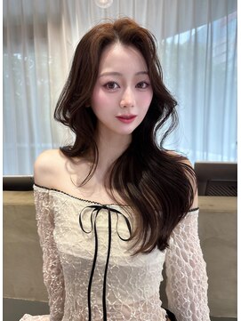 リリー(Lilley) 【可愛いと思ったら保存必須！】ウェーブレイヤースタイル