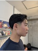 テーパーフェードヴィクトリーカット