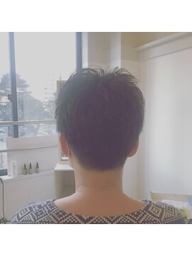 カタチヘアー(HAIR) やさしさ。。。ショートのカタチ。。。